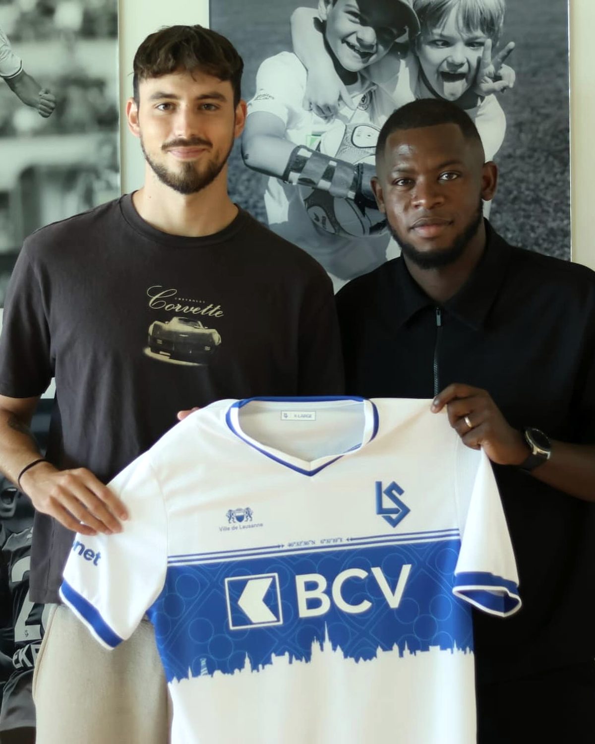 Remise du maillot du Lausanne-Sport
